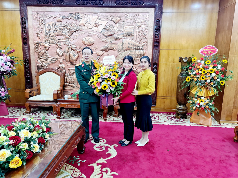 Trường THCS Nguyễn Trãi kỉ niệm 77 năm ngày truyền thống của Quân đội nhân dân Việt Nam